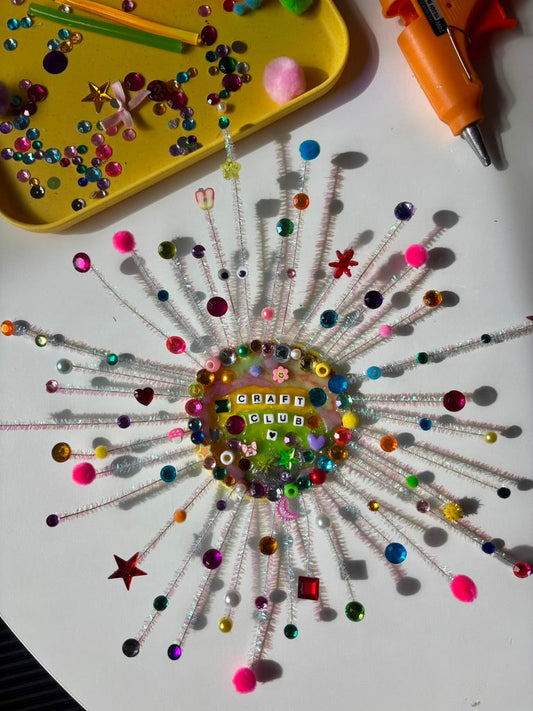 oh its freakin' on!! Craft Club has arrived.